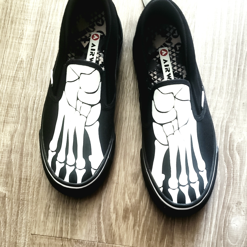 Airwalk Black and White Skeleton Kids Shoes